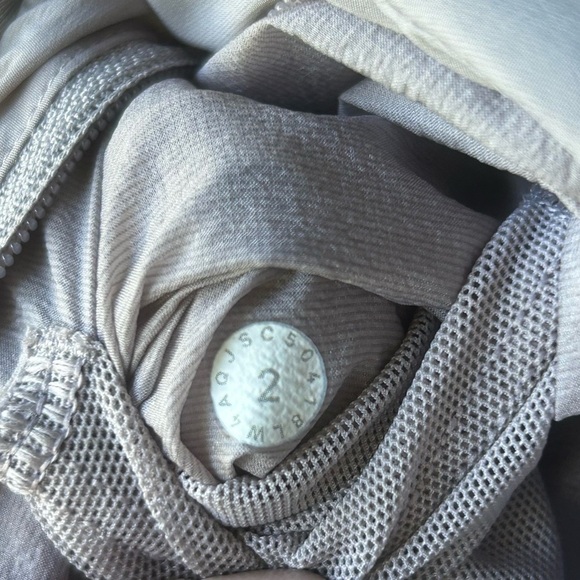 Lululemon Down For It All Jacket | Dark Chrome | Size 2 - Picture 10 of 11